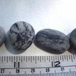 Beach Pebbles Collections