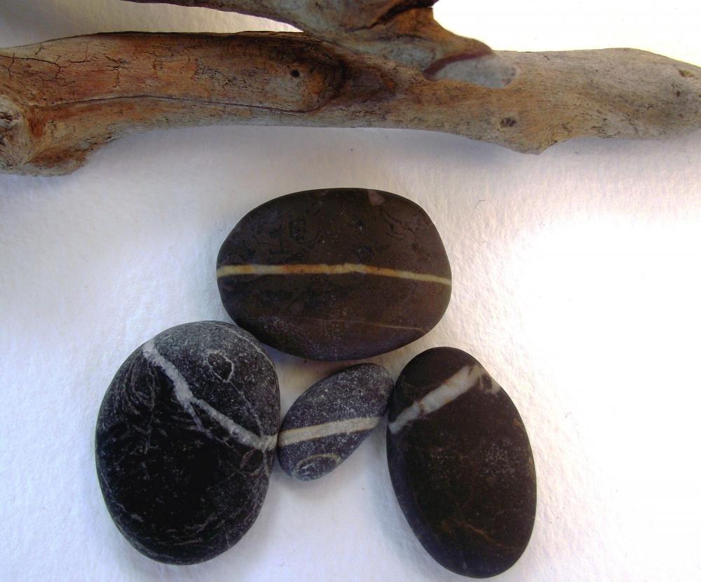 Striped Pebbles, Smooth Striped Stones,4 Lovely Rocks.great Rocks For Your Collection By Oceangifts